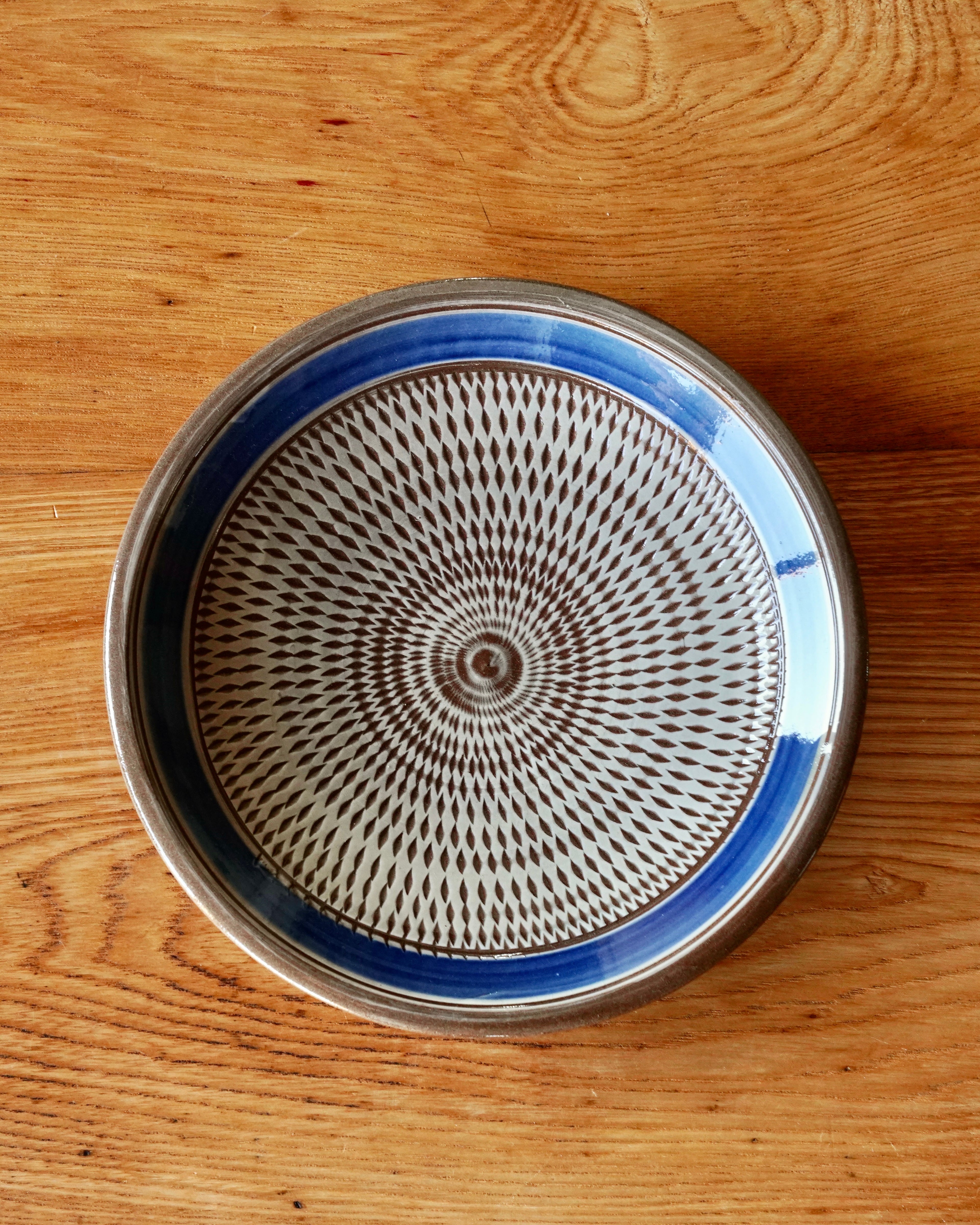 小石原焼 金丸窯 “éhn Edition” /  7寸皿