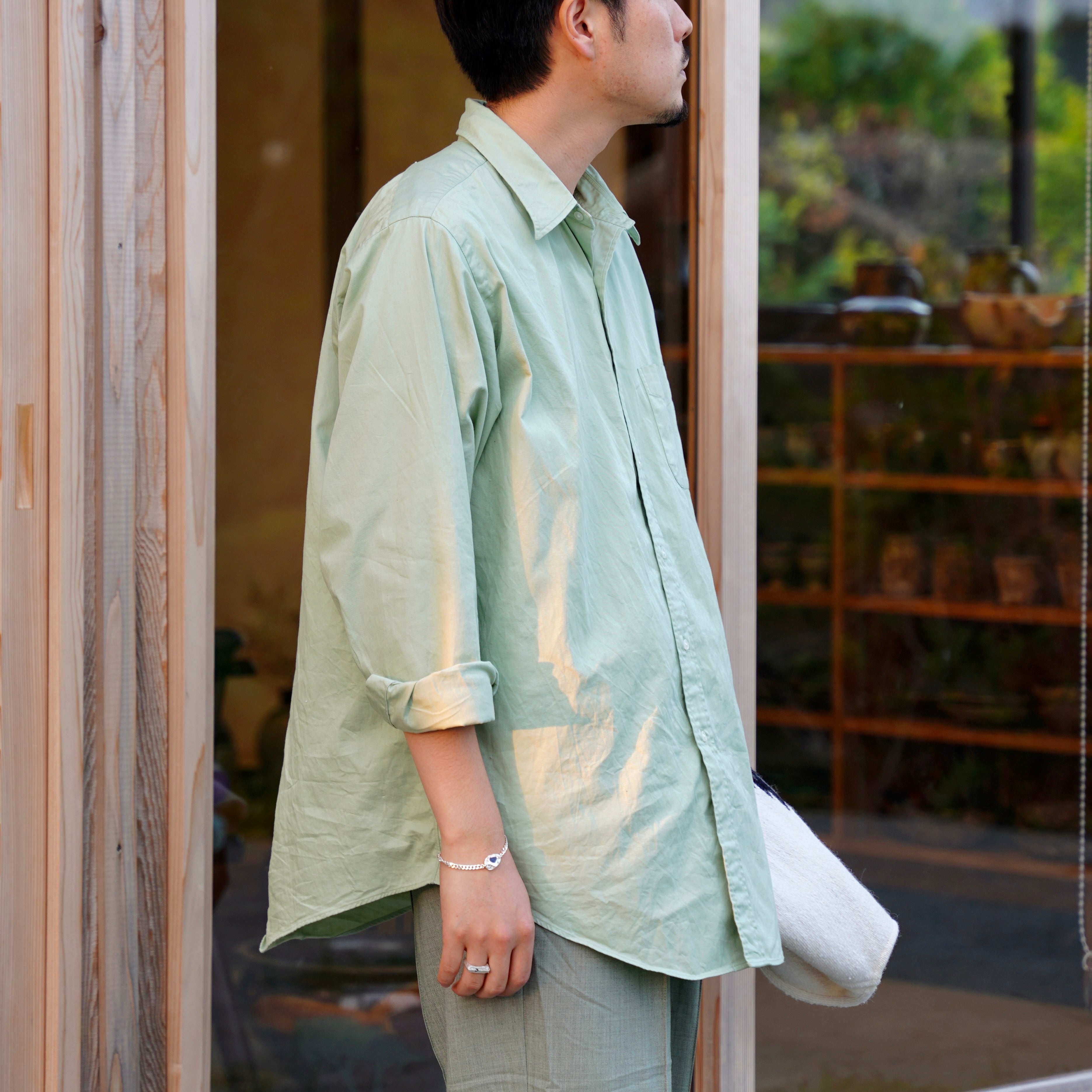 FOUNDOUR(ファウンダ) / REGULAR COLLAR SHIRT  GREEN