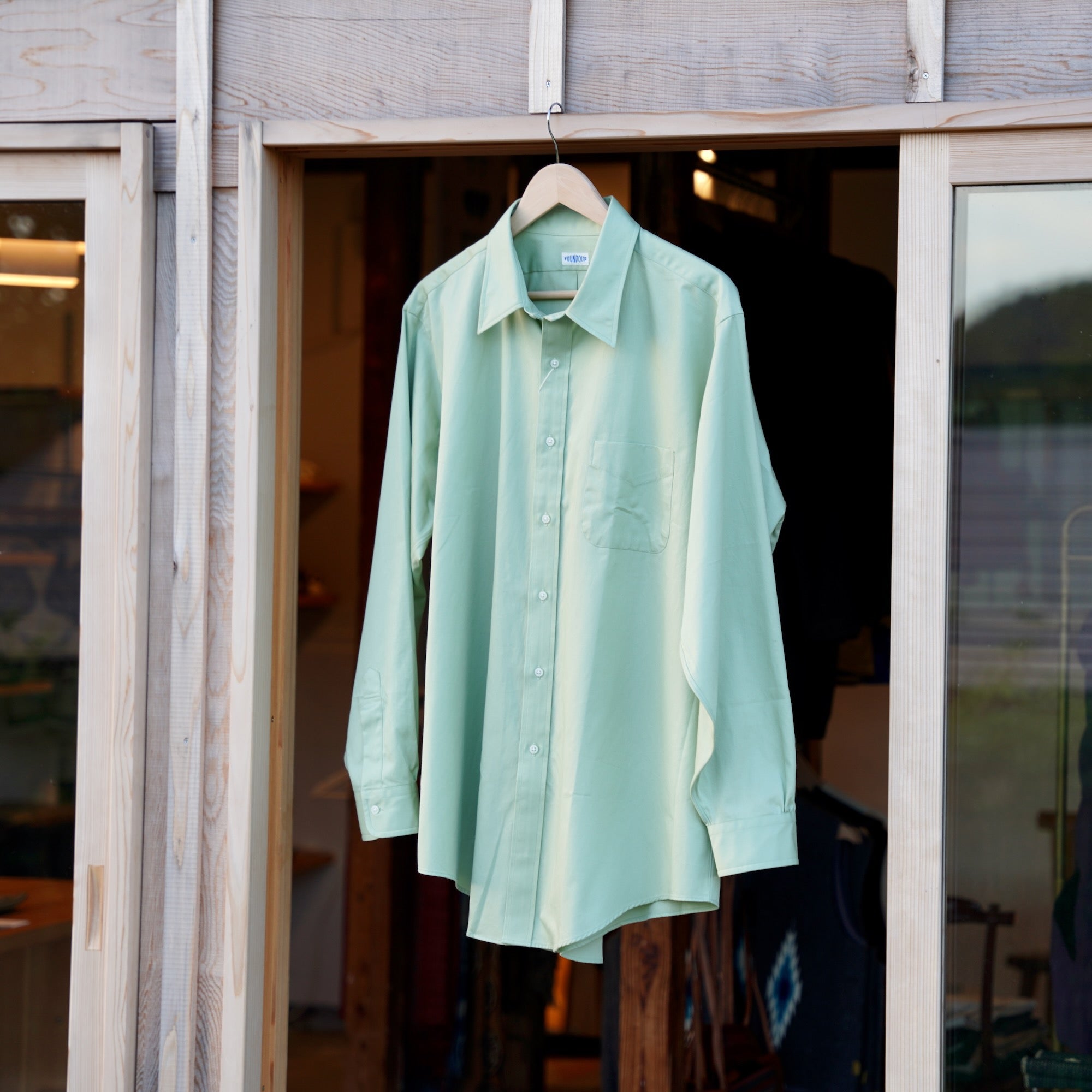 FOUNDOUR(ファウンダ) / REGULAR COLLAR SHIRT  GREEN