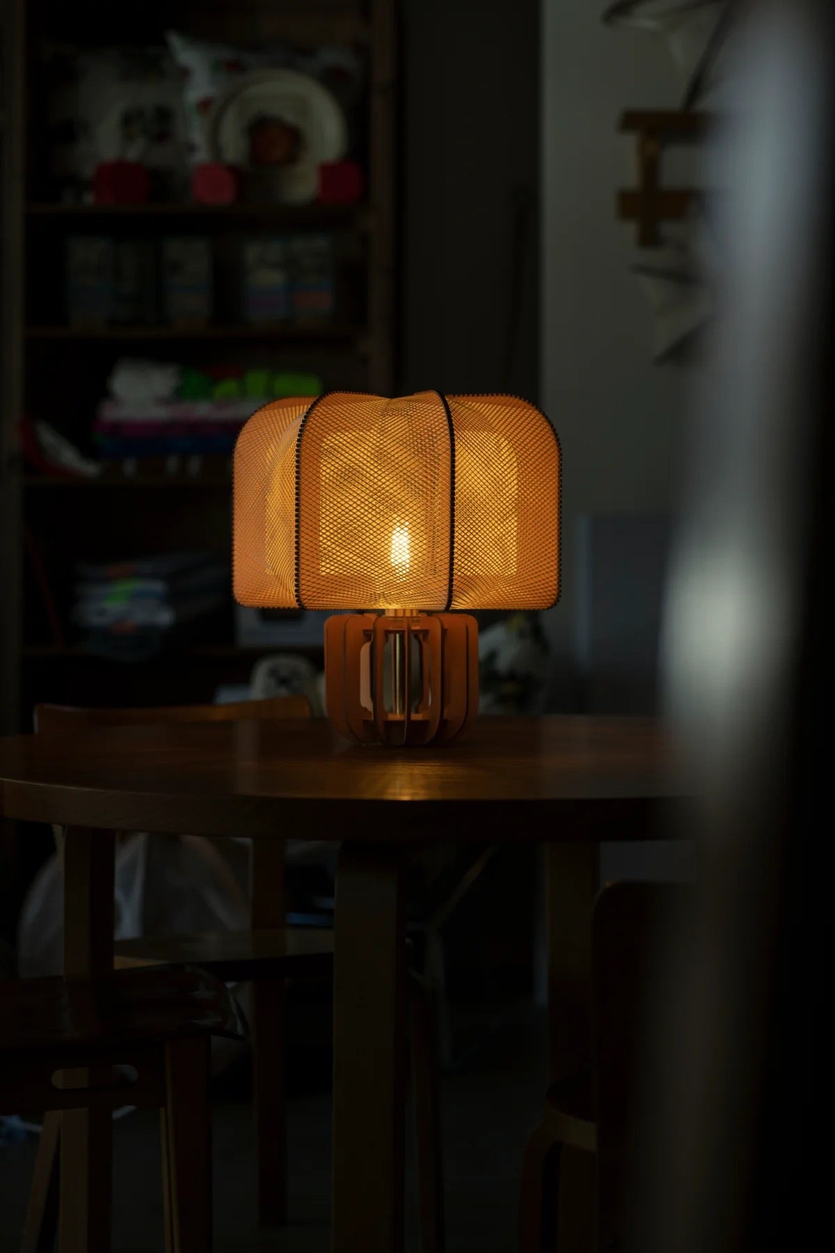 LAFABLIGHT /MULJEE - WOOD BASE (QADRO)