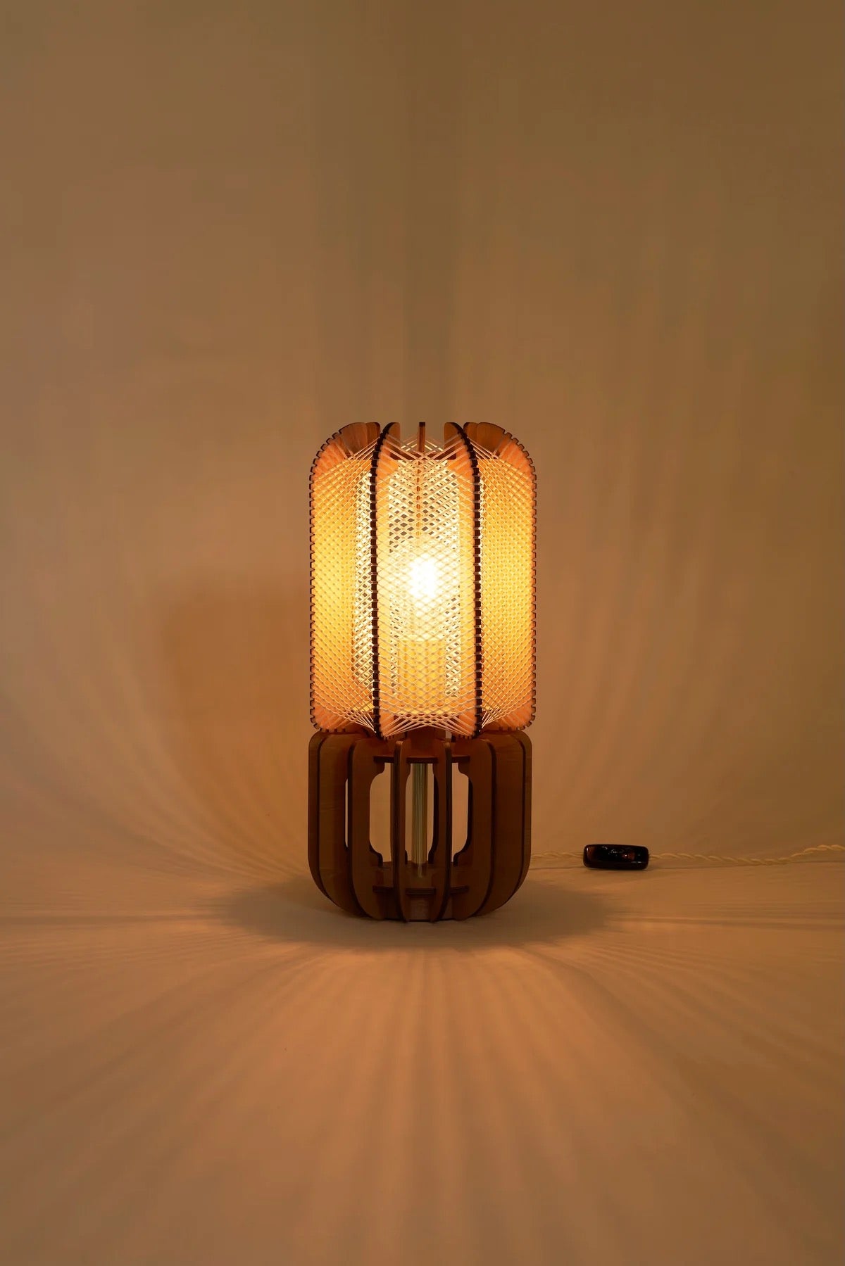 LAFABLIGHT /JEELI - WOOD BASE