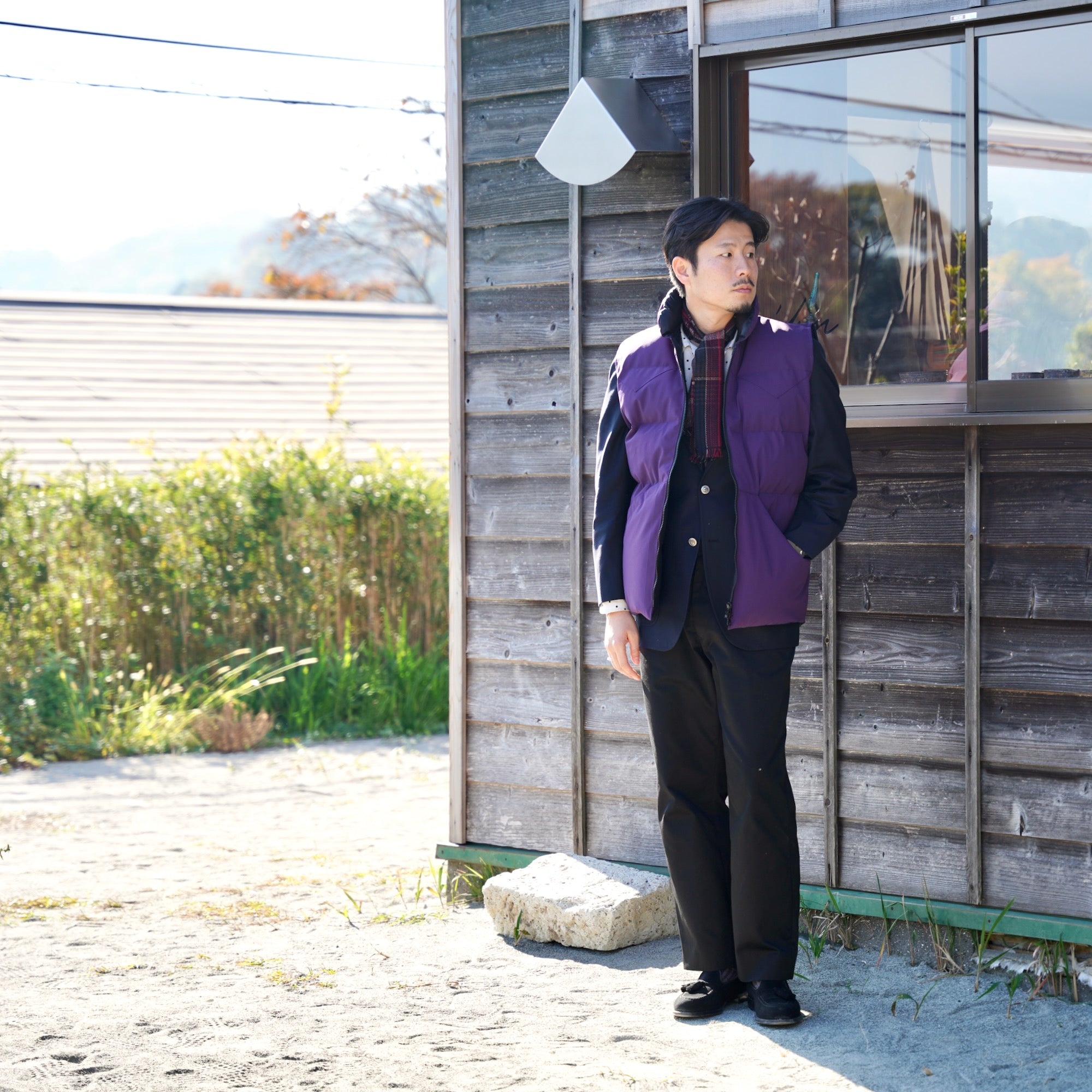 KLUANE MOUNTAINEERING / DOWN VEST (Western Yoke) – Violet