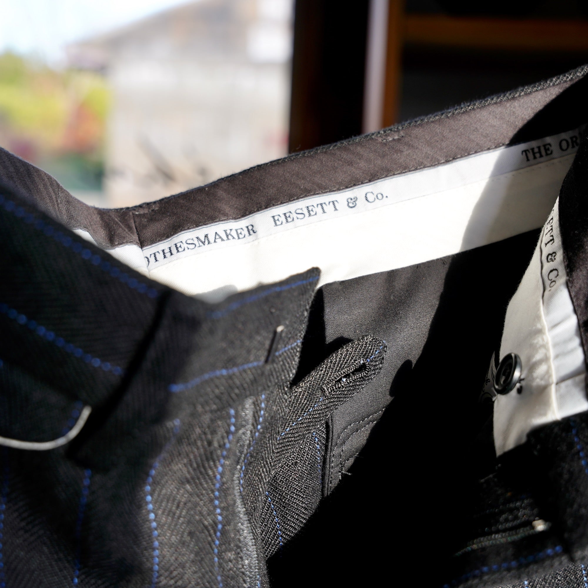 EESETT&Co / PLAIN TROUSERS "LAUREL" - BLACK/BLUE STRIPES