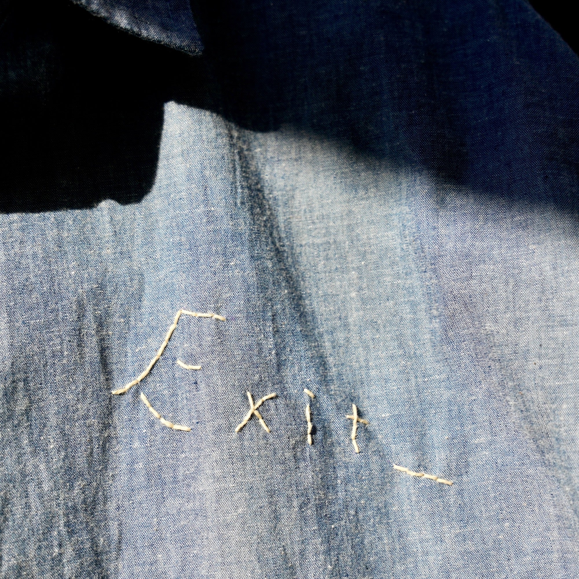 【受注生産】éhn Original / Chambray Shirt  Embroidery Edition - BLUE