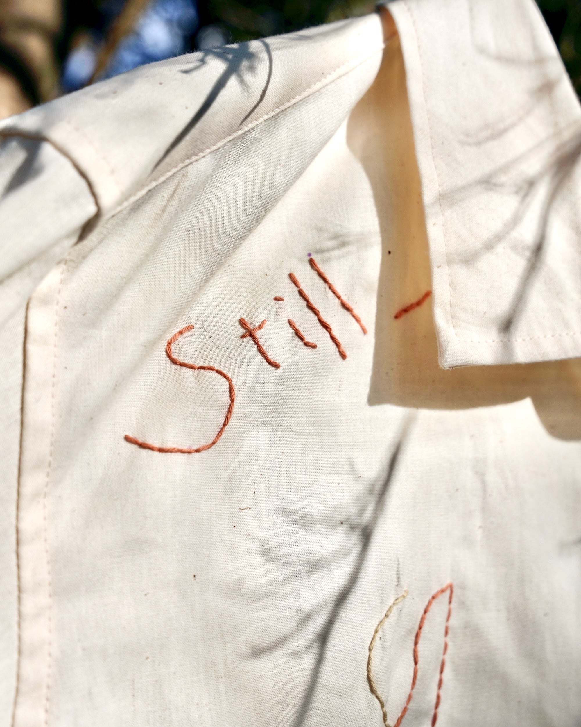 【受注生産】éhn Original / Chambray Shirt  Embroidery Edition - WHITE