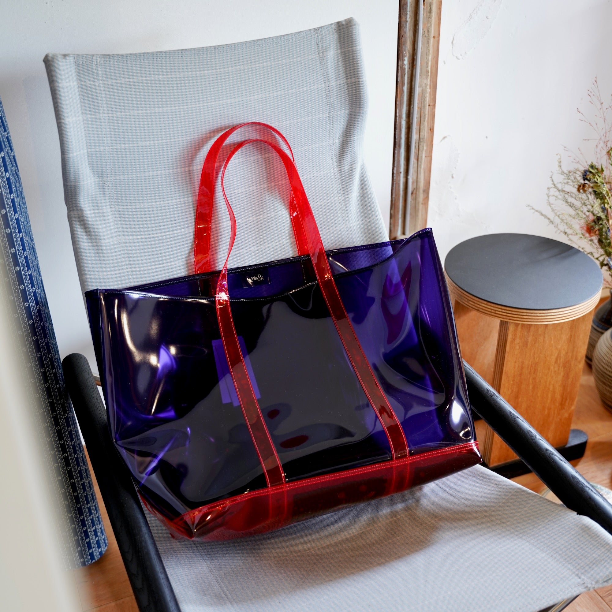 NEWBOOK / SEASIDE LARGE - NAVY RED