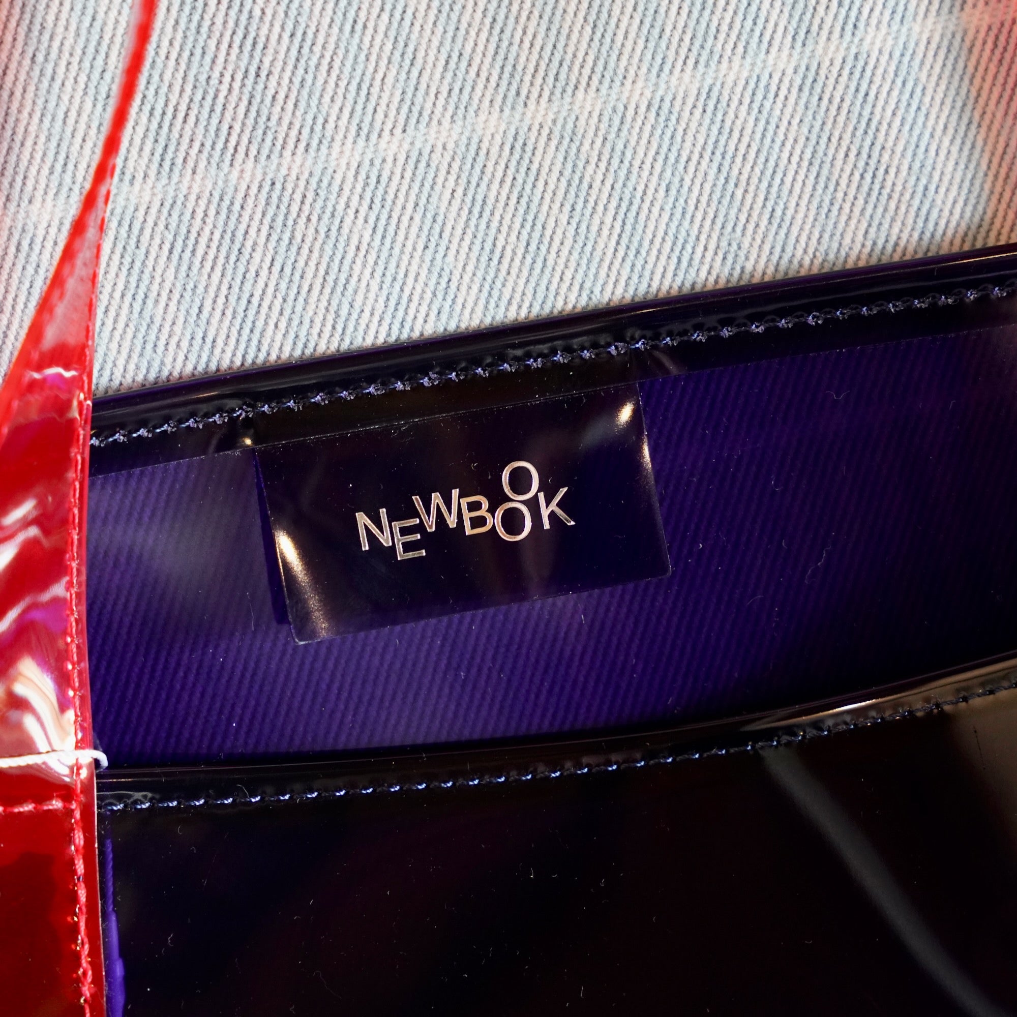 NEWBOOK / SEASIDE LARGE - NAVY RED