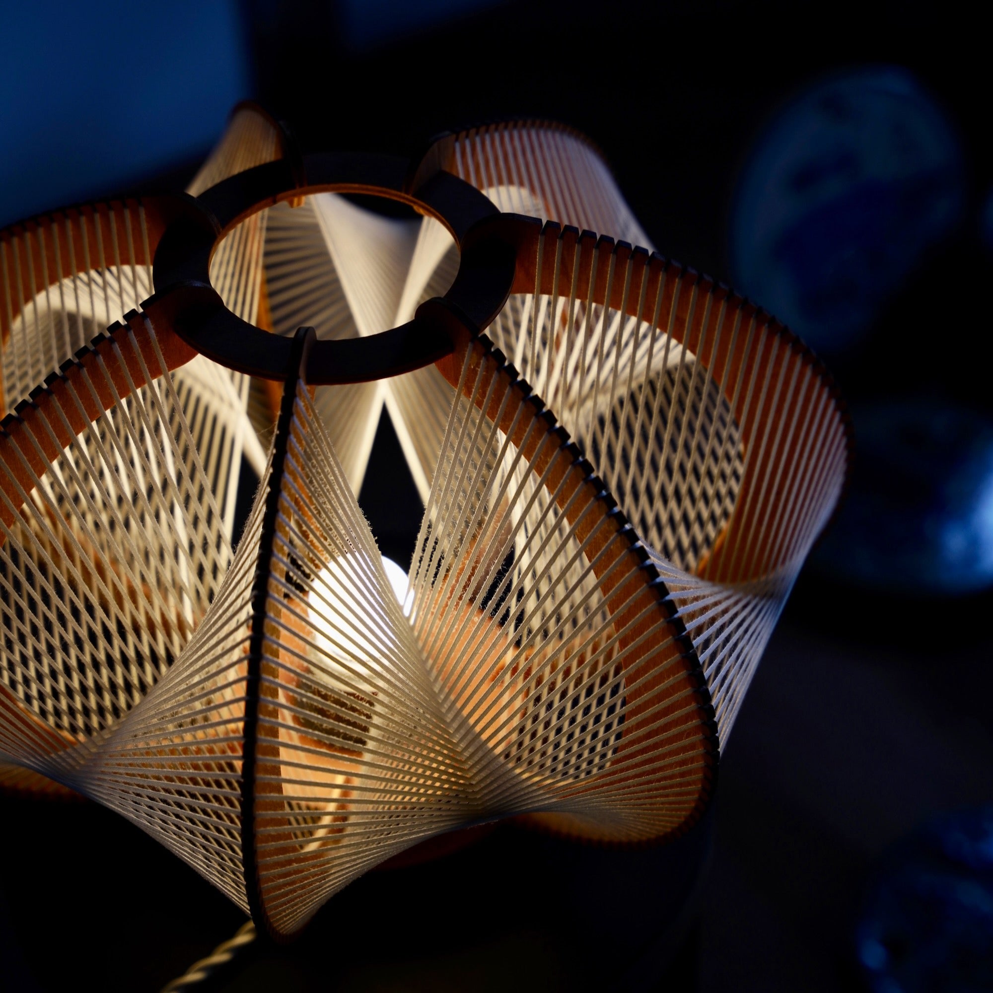 LAFABLIGHT / ECHINO - LAMP ON BASE (UFOLA)