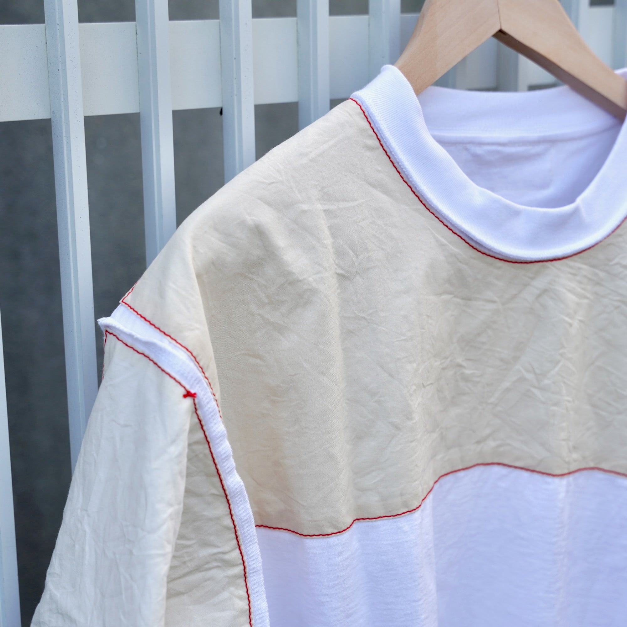 EESETT&Co / FOOTBALL T-SHIRT
