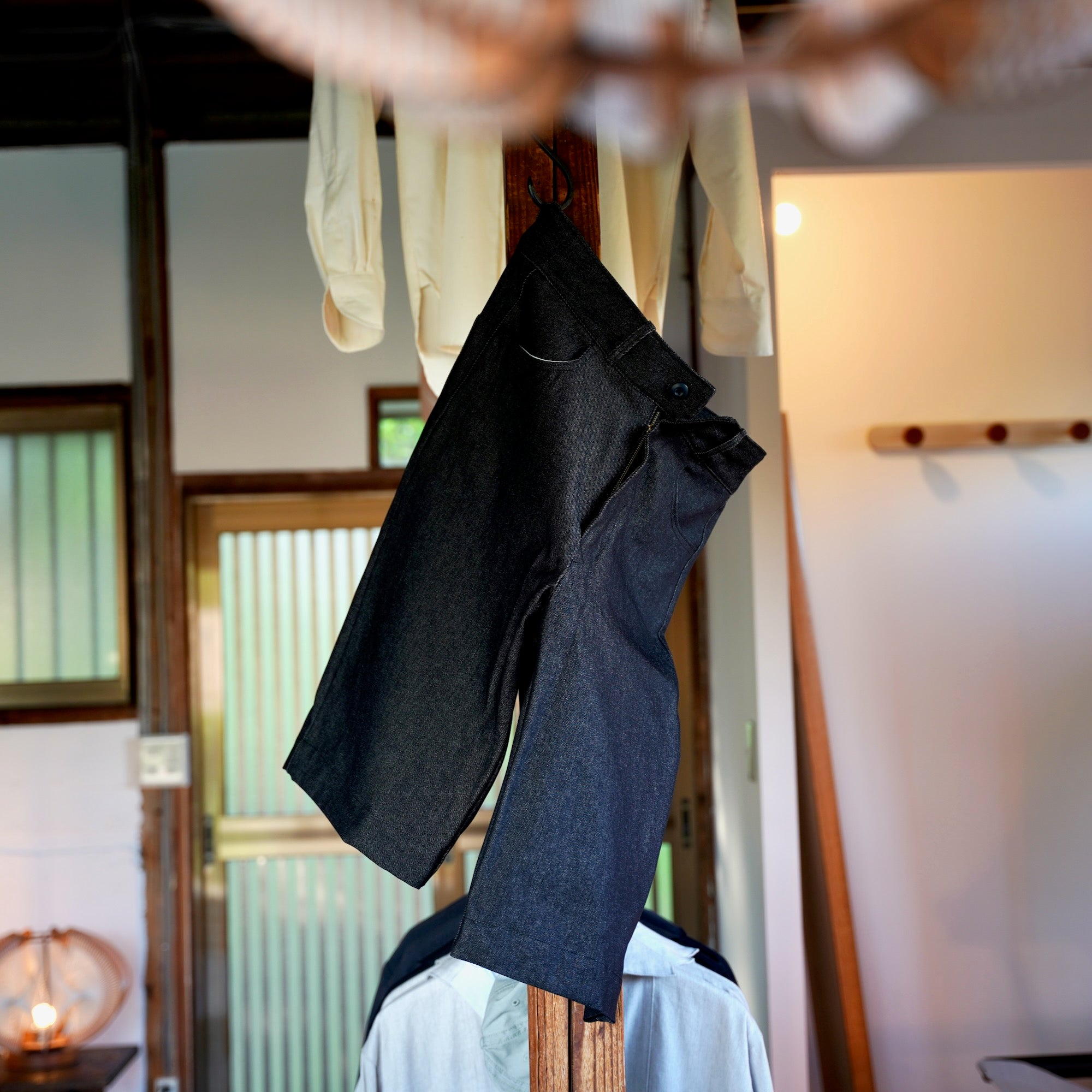 éhn Original / “Atelier Trousers”Half-length - Black Denim