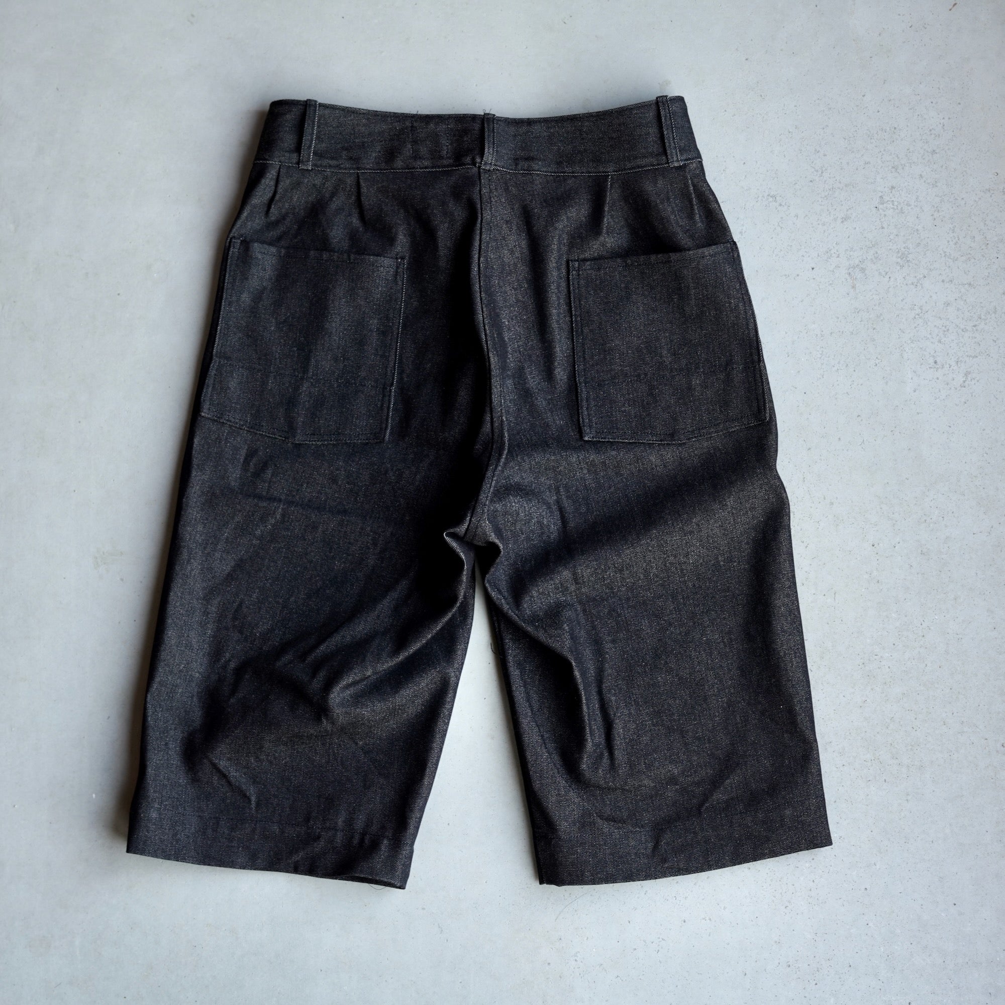 éhn Original / “Atelier Trousers”Half-length - Black Denim