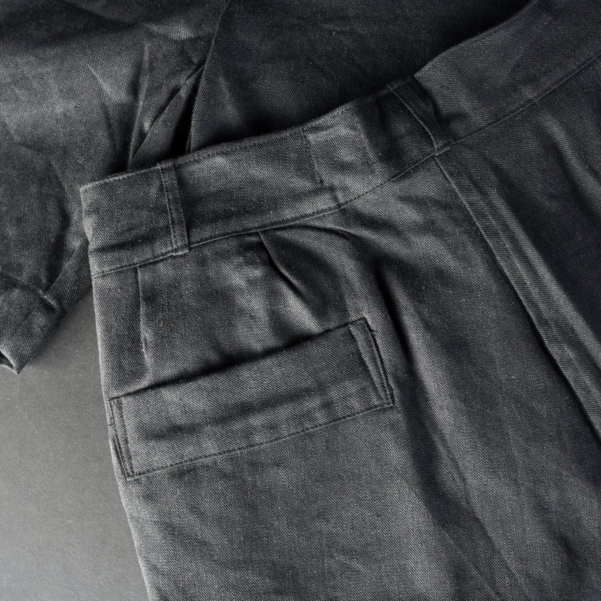 éhn original / Studio Shorts - BLACK Cotton Linen