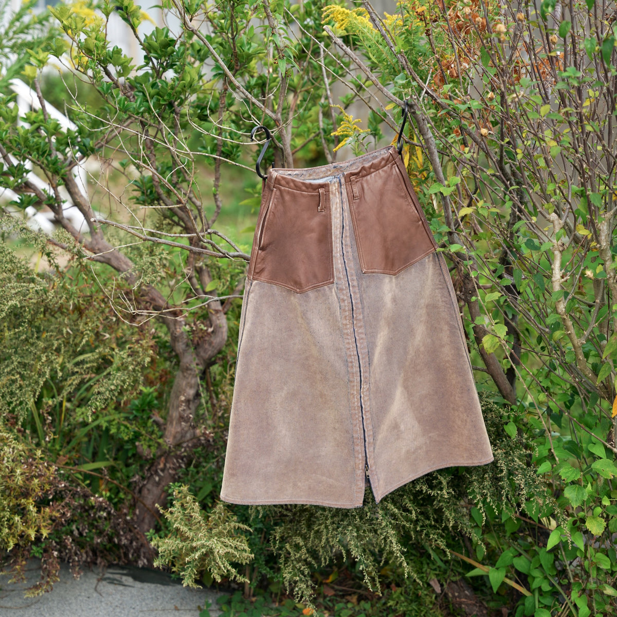 Nomàt /  Boiler Skirt ［Mongolian Lether and Flocky Denim］